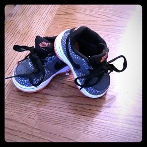 Baby boy size 3c Nike force 1 shoes